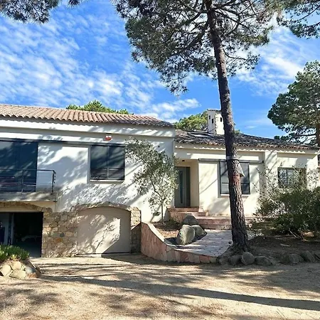 Benedettu, Beachfront Porto Vecchio Villa