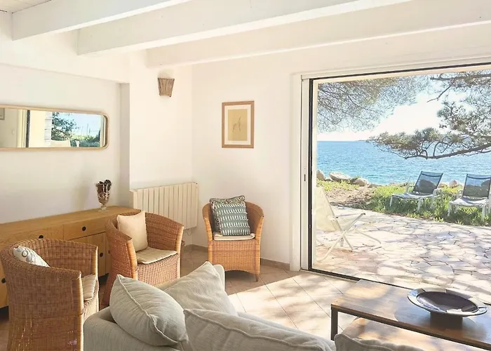 Willa Benedettu, Beachfront Porto Vecchio Lecci