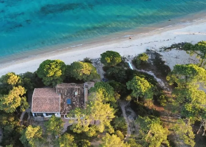 Willa Benedettu, Beachfront Porto Vecchio