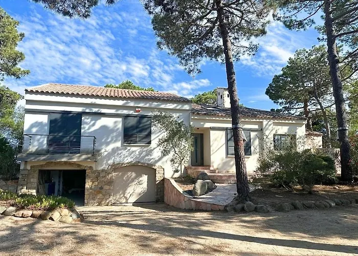 Benedettu, Beachfront Porto Vecchio Villa
